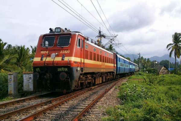Indian Railway trains cancelled due to heavy rainfall, waterlogging. Check list
