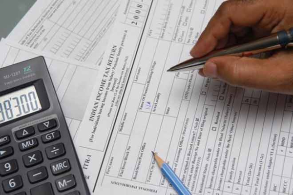Form 26AS or AIS: Which is more important document to file ITR?